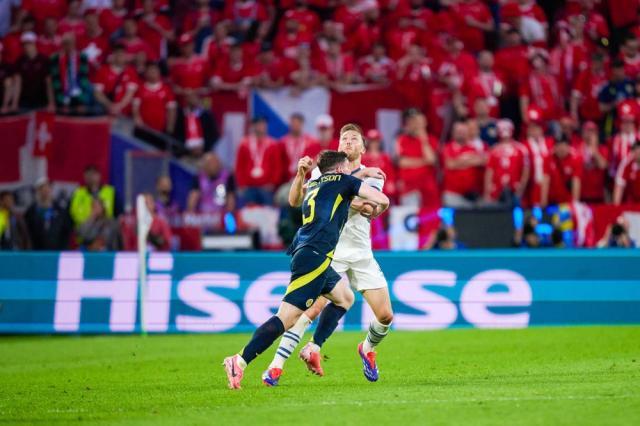 开云体育平台-瑞士苏格兰打出高质量平局，又见世界波先生沙奇里